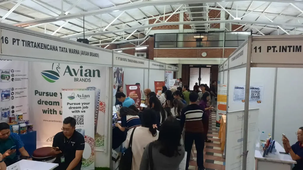 Suasana Career Fair UKWMS di Auidtorium B UKWMS Kampus Dinoyo (dok. PKP UKWMS)