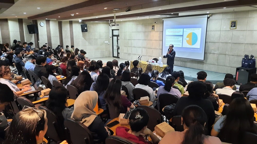 Suasana Seminar Karir UKWMS Tahap Pendewasaan di Ruang A301 UKWMS Dinoyo (dok. PKP UKWMS)