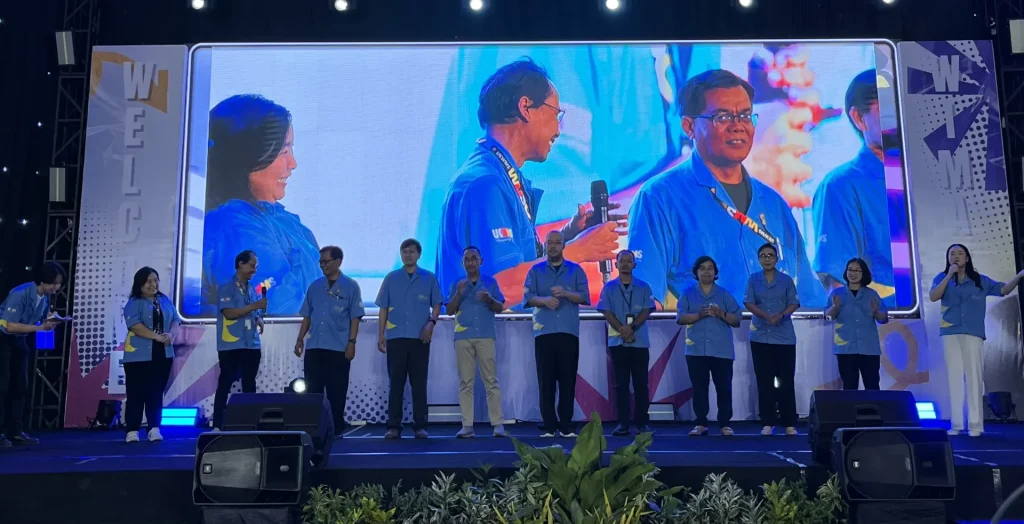 Para Pimpinan Fakultas di UKWMS dalam sesi perkenalan kepada mahasiswa baru UKWMS (dok. PPK UKWMS 2025)
