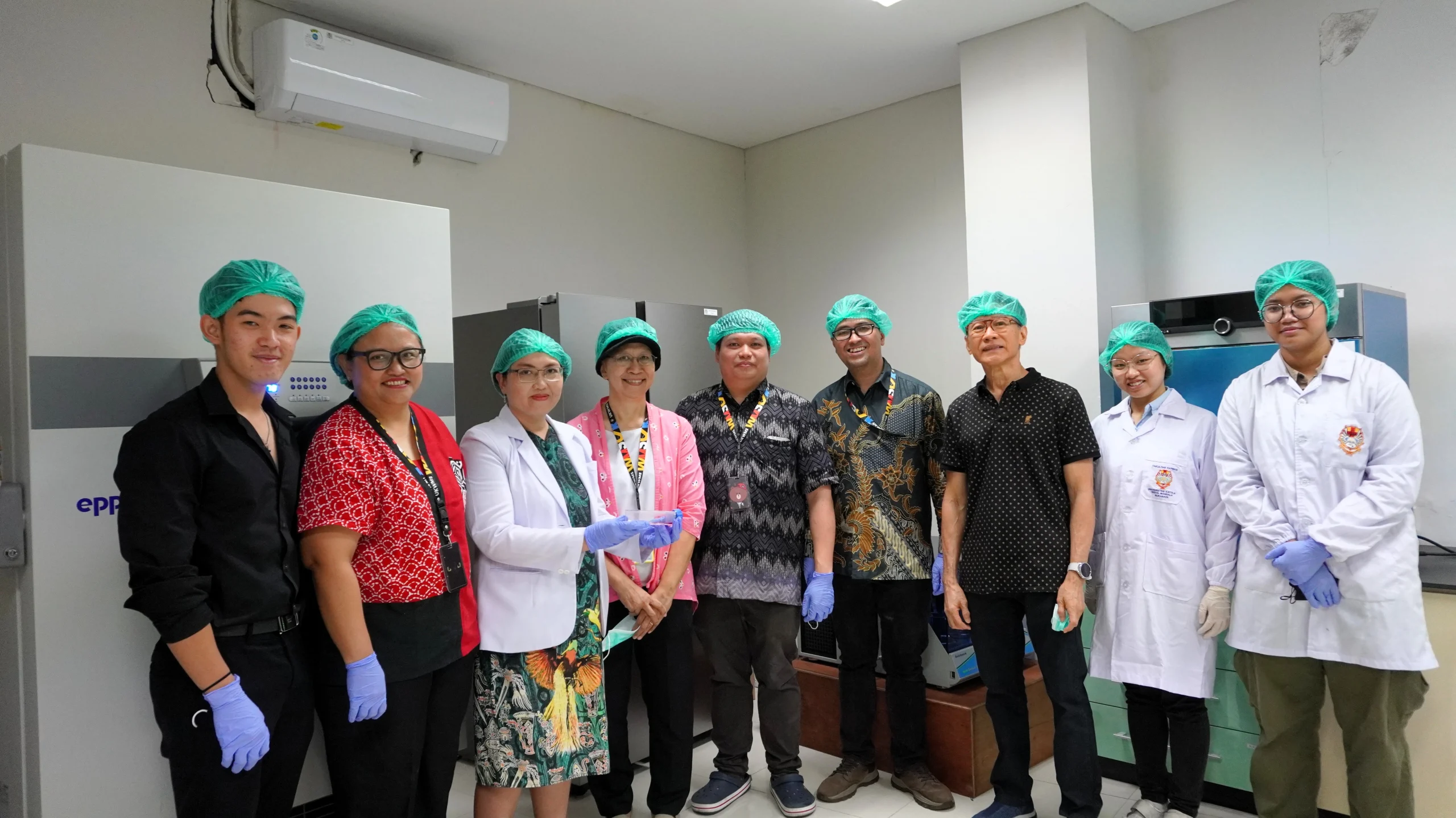 Tim Inti dari Penelitian Stem Cell Dari Pakar, Akademisi, dan Mahasiswa (dok. PKP UKWMS)