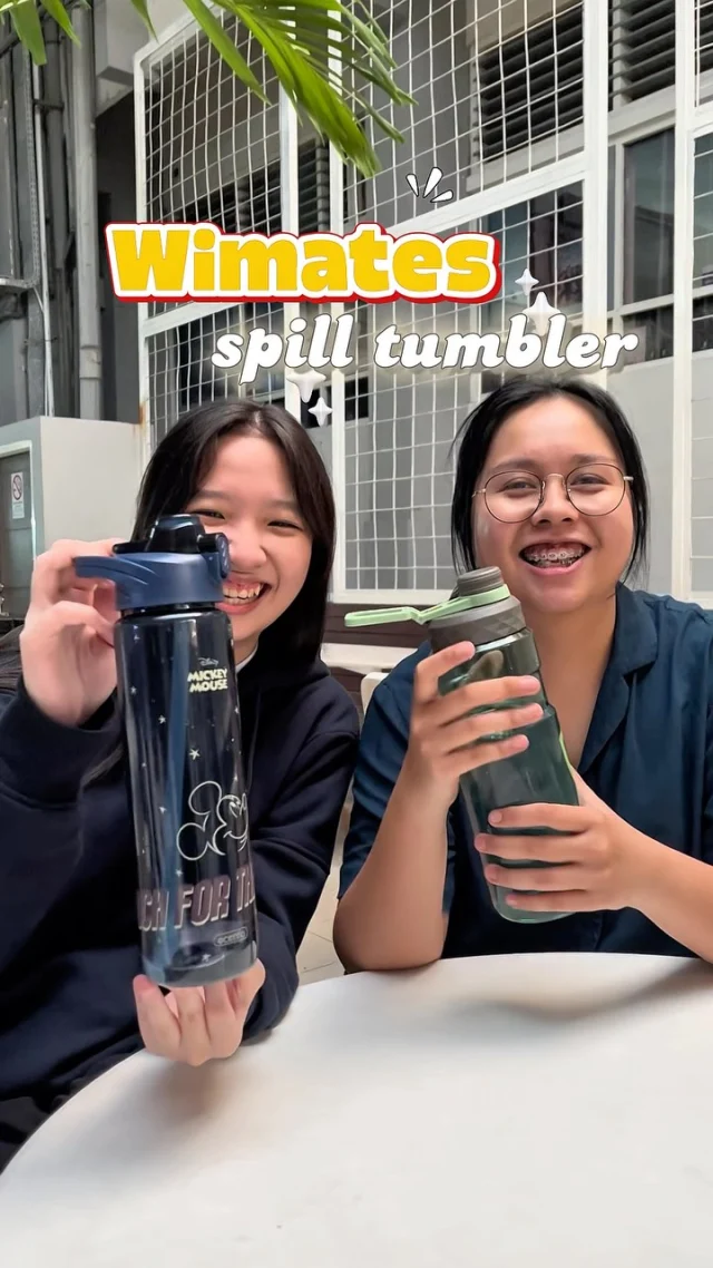 Wimates, kalian pake tumbler apa nih? ✨ 💦

Kita lihat yuk, siapa yang paling lucu nih tumblernya? 👀
Di UKWMS, isi ulang air minum itu gampang banget karena udah ada Smart Water System. Jangan lupa selalu bawa tumbler kalian ya wimates! 🤩

#ukwms #alifeimprovinguniversity #proudtobewimates #kampuslife #surabaya